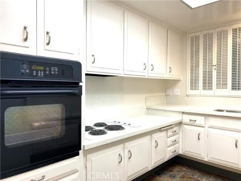 1950 Mckinney Way, M15-11j , Seal Beach, CA