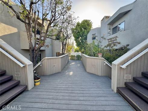 12476  Montecito  5  Road, Seal Beach, CA