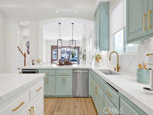 209 6th , Seal Beach, CA
