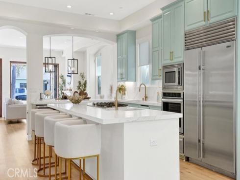 209 6th , Seal Beach, CA
