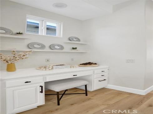 209 6th , Seal Beach, CA