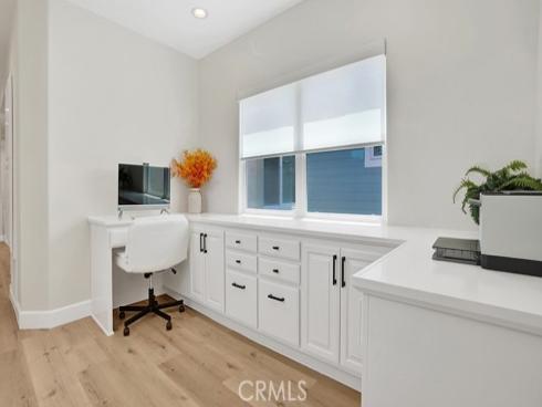 209 6th , Seal Beach, CA
