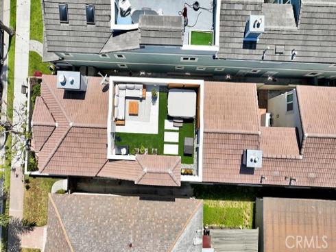 209 6th , Seal Beach, CA