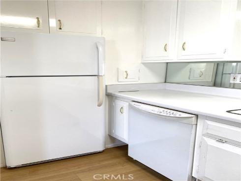 1560 Interlachen Rd., M12-66k , Seal Beach, CA