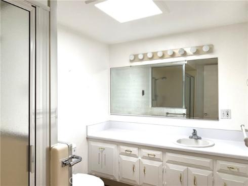 1560 Interlachen Rd., M12-66k , Seal Beach, CA