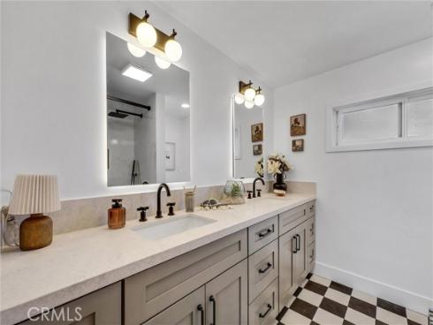 3690 Marigold , Seal Beach, CA