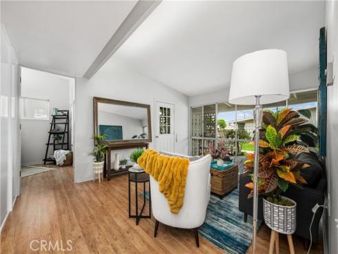 1562 Golden Rain 44G RoadM-2, Seal Beach, CA