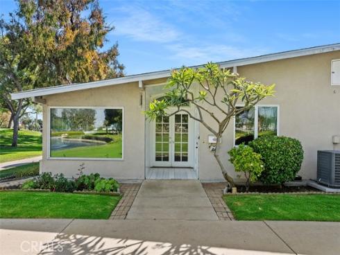 1740 Tam O'shanter 1A Road, Seal Beach, CA