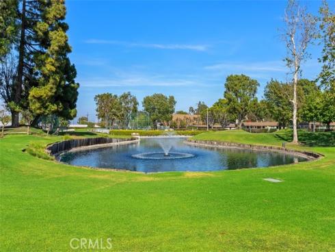 1740 Tam O'shanter 1A Road, Seal Beach, CA