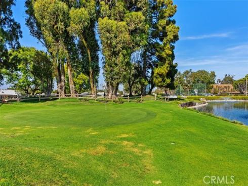 1740 Tam O'shanter 1A Road, Seal Beach, CA