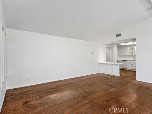 1740 Tam O'shanter 1A Road, Seal Beach, CA
