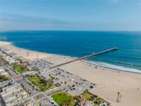 114  5th  , Seal Beach, CA