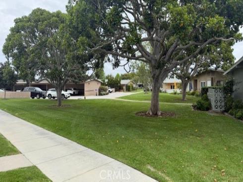 13522  El Dorado  49L  Drive, Seal Beach, CA