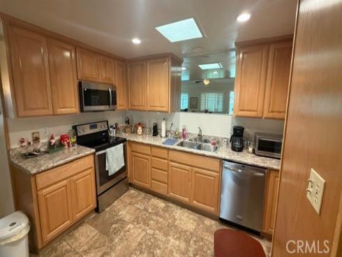 13522  El Dorado  49L  Drive, Seal Beach, CA