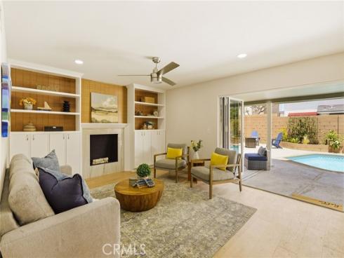 3790 Goldenrod St , Seal Beach, CA