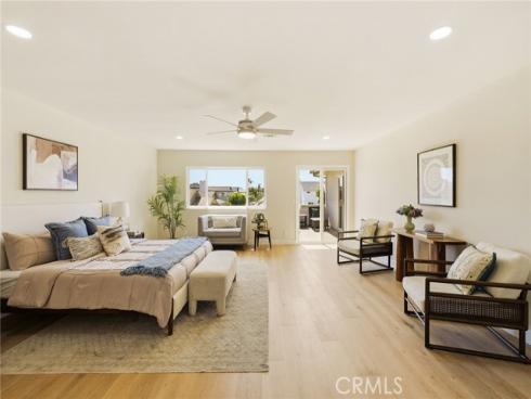3790 Goldenrod St , Seal Beach, CA