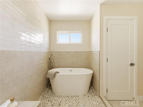 3790 Goldenrod St , Seal Beach, CA