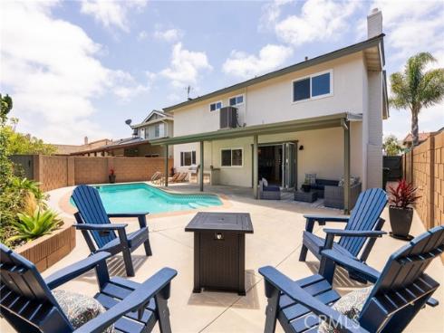3790 Goldenrod St , Seal Beach, CA