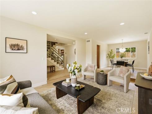 3790 Goldenrod St , Seal Beach, CA