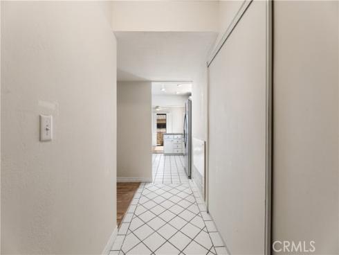 12300  Montecito  25  Road, Seal Beach, CA