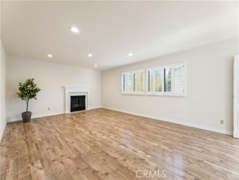 12300  Montecito  25  Road, Seal Beach, CA