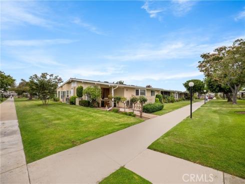 13210 Seaview 250L M-10, Seal Beach, CA