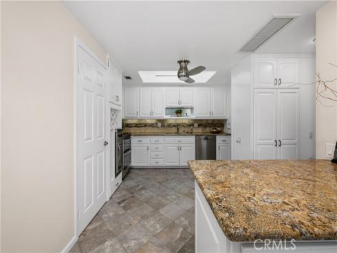 13210 Seaview 250L M-10, Seal Beach, CA