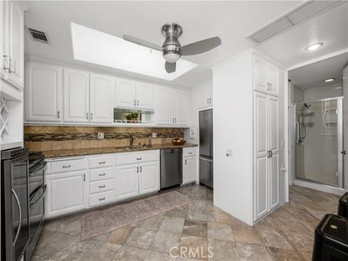 13210 Seaview 250L M-10, Seal Beach, CA