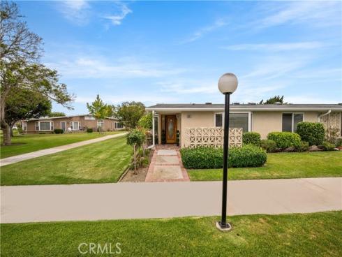 13210 Seaview 250L M-10, Seal Beach, CA