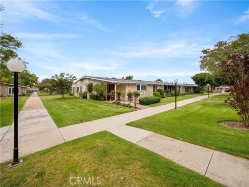 13210 Seaview 250L M-10, Seal Beach, CA
