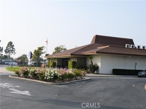 1381 Mayfield 141K M6 Road, Seal Beach, CA