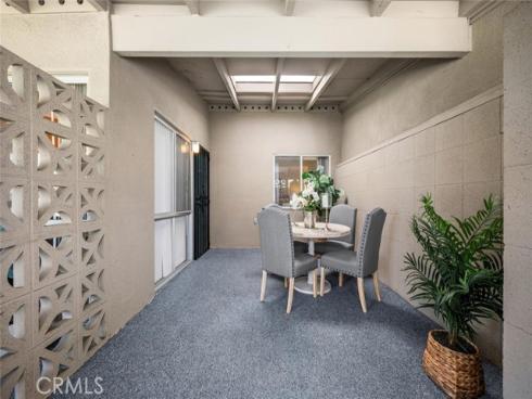 1381 Mayfield 141K M6 Road, Seal Beach, CA