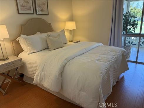 13741 Annandale Dr 1-20d , Seal Beach, CA