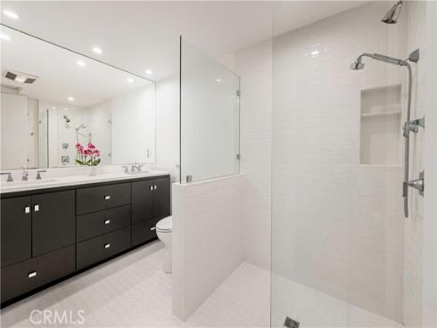 1800 Sunningdale 18b , Seal Beach, CA