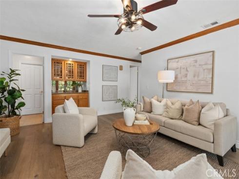 4341 Dogwood Avenue, Seal Beach, CA