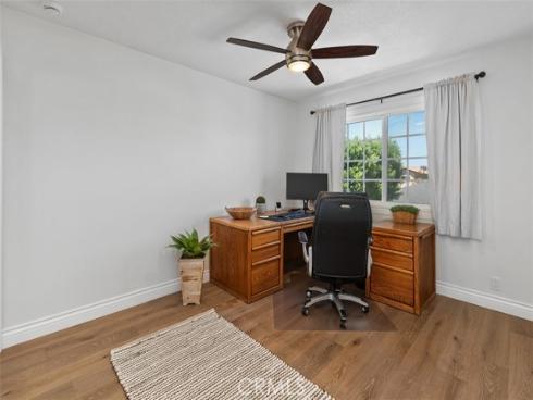4341 Dogwood Avenue, Seal Beach, CA