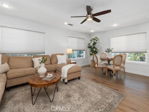 4341 Dogwood Avenue, Seal Beach, CA