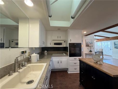 1761 Sunningdale Rd., M14-50g , Seal Beach, CA