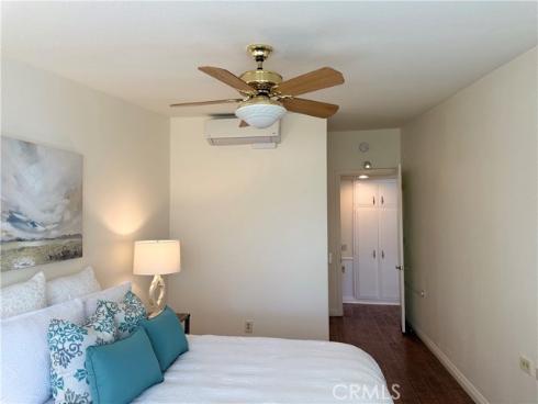1761 Sunningdale Rd., M14-50g , Seal Beach, CA