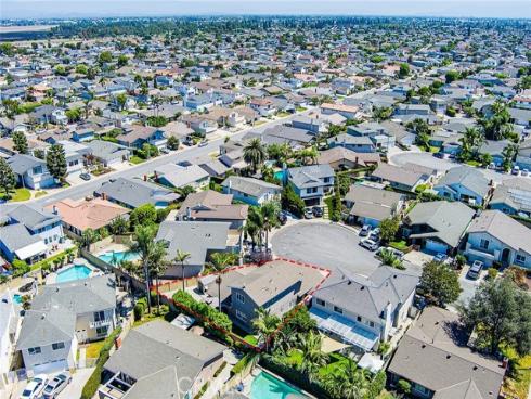 3541 Goldenrod , Seal Beach, CA