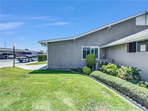 1491 Interlachen M10-257G Road, Seal Beach, CA