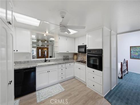 1701 Tam O'shanter 11K Drive, Seal Beach, CA