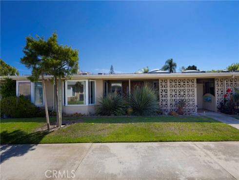 1701 Tam O'shanter 11K Drive, Seal Beach, CA