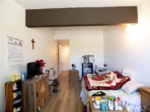 13540  Medinac  104D  Lane, Seal Beach, CA