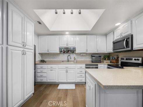 1382 El Dorado 10E DriveM3, Seal Beach, CA