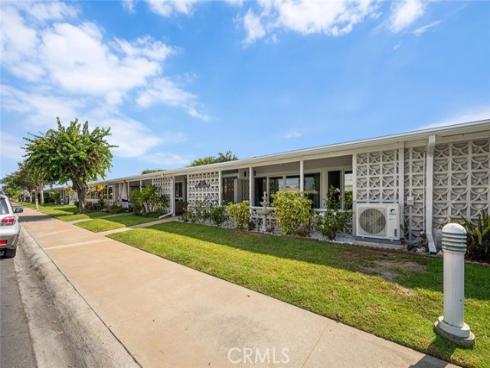 13840 Canoe Brook 6D DriveM-3, Seal Beach, CA