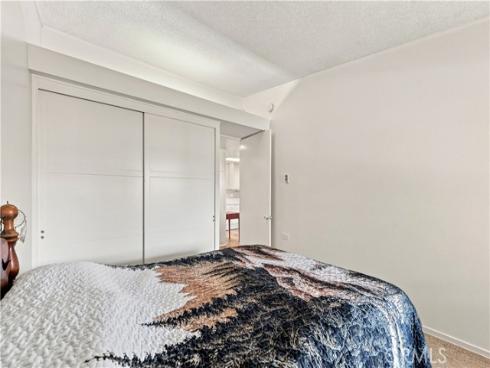 1261 Knollwood Road M4-45i , Seal Beach, CA