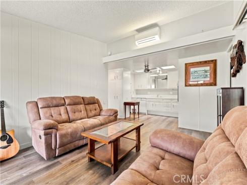 1261 Knollwood Road M4-45i , Seal Beach, CA