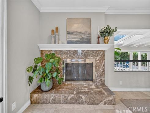 1737 Catalina , Seal Beach, CA