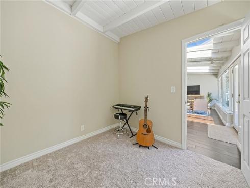 1737 Catalina , Seal Beach, CA